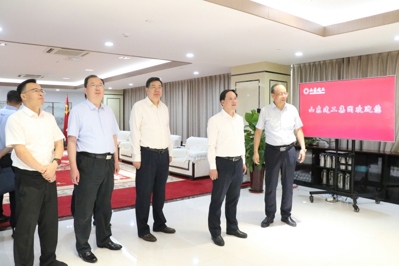 山東省副省長溫暖蒞臨集團(tuán)調(diào)研指導(dǎo)工作...